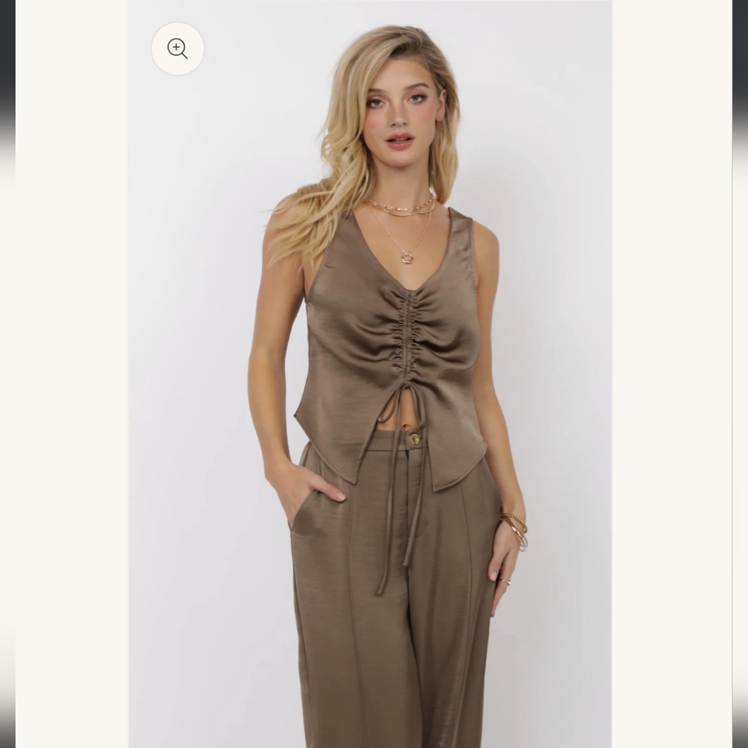 New Sage The Label Arizona Sky Ruched Front Sleeveless Top